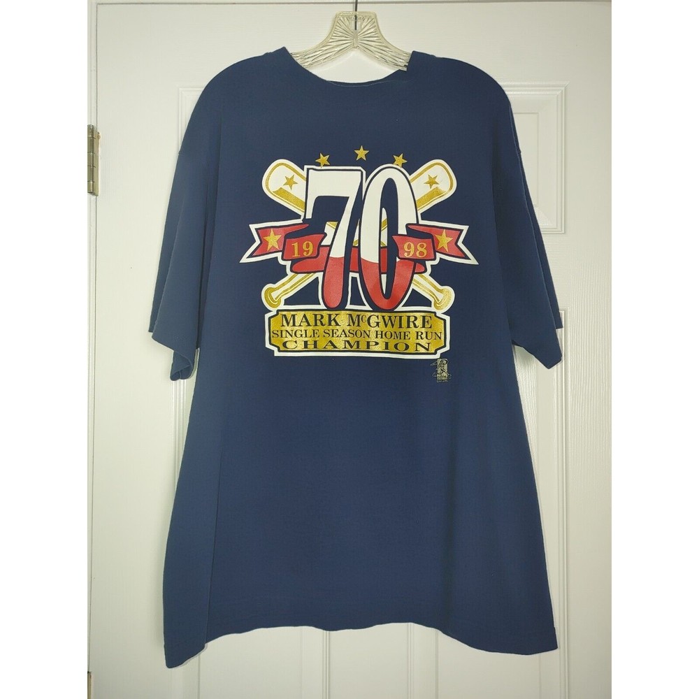 Vintage Mark McGuire MLB 70 Homerun Champion 1998 T-SHIRT Majestic Size Large